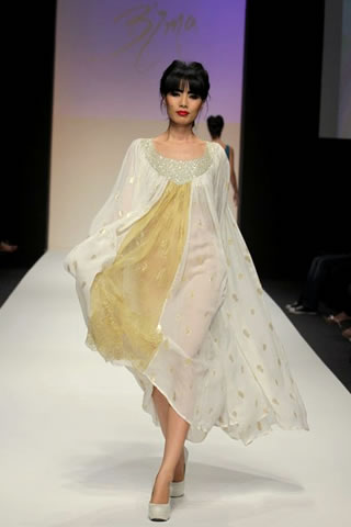 Dubai Fashion Week Pictures