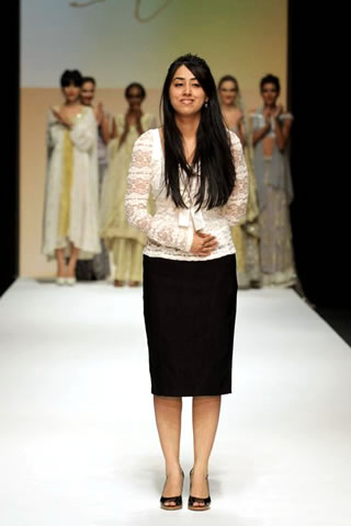 Dubai Fashion Week Spring 2011 Collection