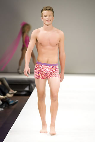 Designers Fashion Shows 2011