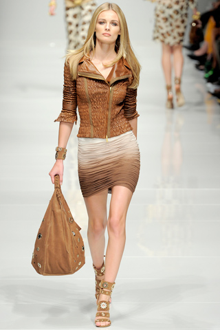 Edita Vilkeviciute Spring 2011 Fashion Spot