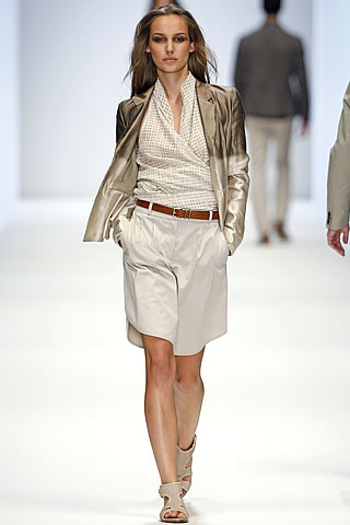Summer 2011 Fashion Week Pictures