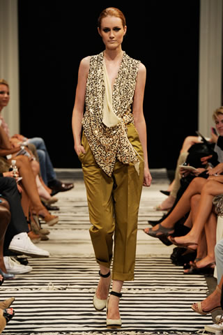 Spring 2011 Ready To Wear Collection