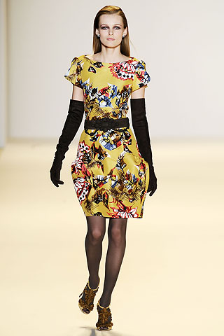 Carolina Herrera Fall 2010 Collection
