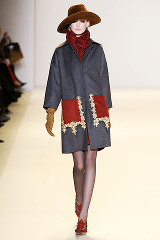 Carolina Herrera Fall 2010 Collection