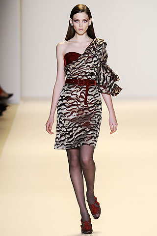 Carolina Herrera Fall 2010 Collection