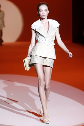 Carolina Herrera Spring/Summer 2010