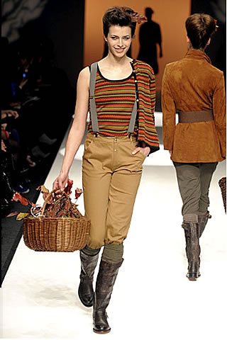 Caroline Charles Autumn/Winter 2009 Collection