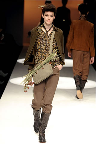 Caroline Charles Autumn/Winter 2009 Collection