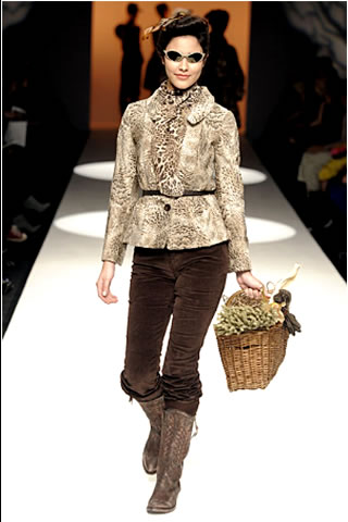 Caroline Charles Autumn/Winter 2009 Collection