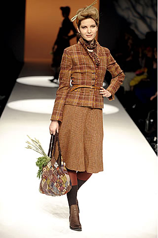 Caroline Charles Autumn/Winter 2009 Collection