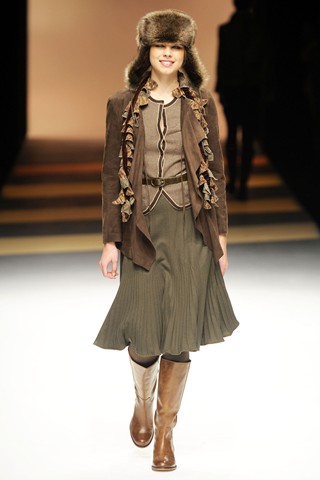 Caroline Charles Autumn/Winter 2010 Collection