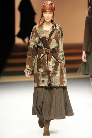 Caroline Charles Autumn/Winter 2010 Collection