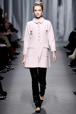 Paris Haute Couture Fashion Week 2011 Pictures