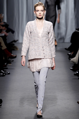Fashion Brand Chanel 2011 Couture Design