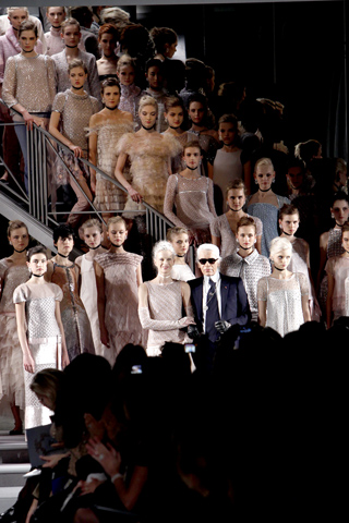 Paris Fashion Week Couture 2011 Photos