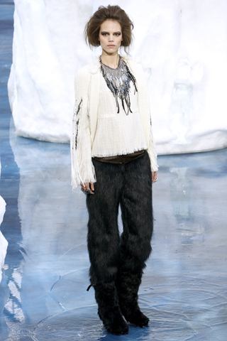 Chanel Fall/winter 2010/11 Collection