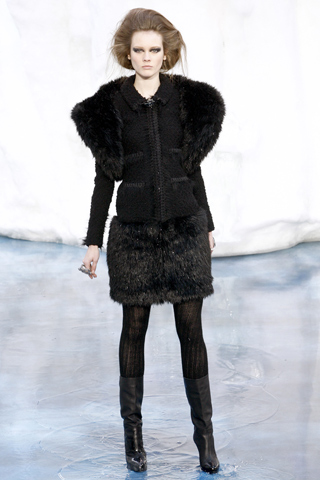 Chanel Fall/winter 2010/11 Collection