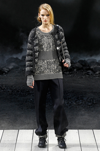 chanel ready to wear fall 2011 collection 38