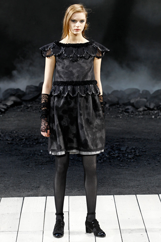 chanel ready to wear fall 2011 collection 56