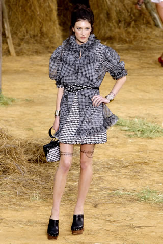 Chanel Spring/Summer 2010