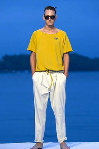 Cheap Monday Fashion Clothes 2011