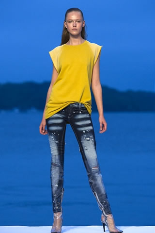 Fashion Designers Spring 2011 Collection