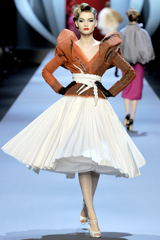 Paris Haute Couture Fashion Week Spring 2011
