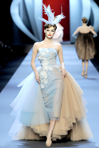 Paris Fashion Week 2011 Haute Couture