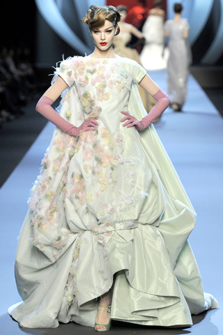 Paris Fashion Brands 2011 Haute Couture Collection