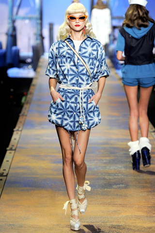 Paris Fashion Week Spring 2011 Spring