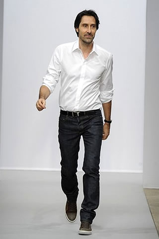 Paris Haute Couture Fashion Week 2011 Pictures