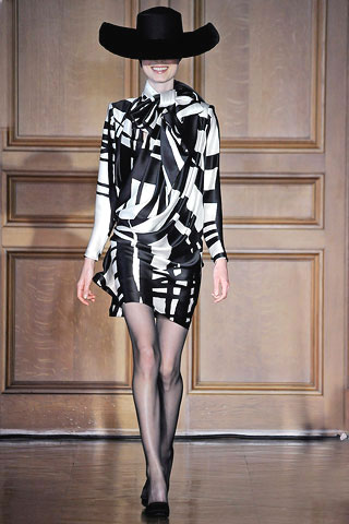 Christian Lacroix Autumn/Winter 2009-2010