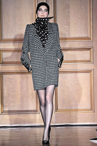 Christian Lacroix Autumn/Winter 2009-2010