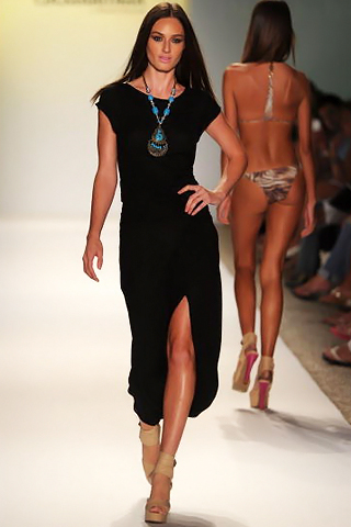Mercedes Benz Fashion Week Collection Miami Cia Maritima