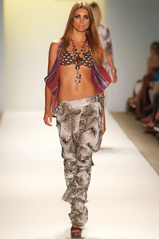 Mercedes Benz Fashion Week Miami 2011 Cia Maritima Collection