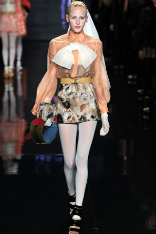 Amrecan Fashion and Design industry 2011