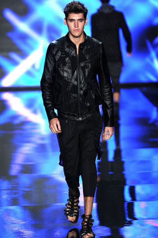 Summer 2011 Hottest Fashion collection