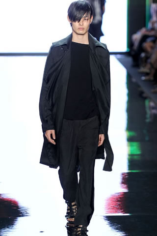 2011 Accessories Collection at Fashion Week