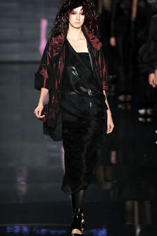 Mercedes-Benz Fashion Week 2011 Concept Korea