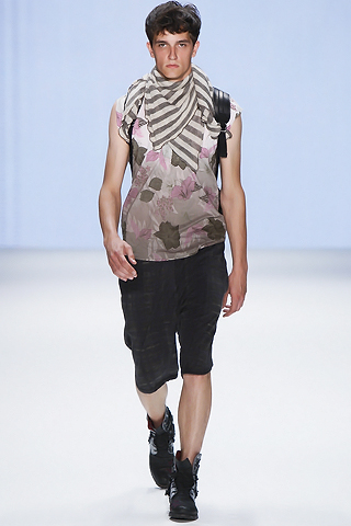2011 Custo Barcelona Spring Collection Berlin