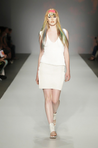 Daryl van Wouw Catwalk Fashion Show 2011