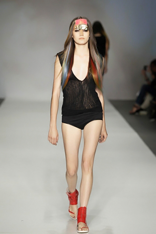 Daryl van Wouw Catwalk Fashion Show 2011