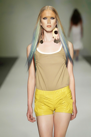 Daryl van Wouw Catwalk Fashion Show 2011