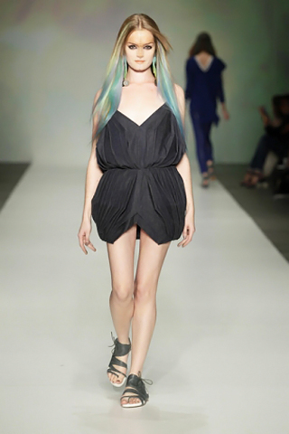 Daryl van Wouw Catwalk Fashion Show 2011