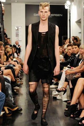 Spring 2011 Ready To Wear Collection