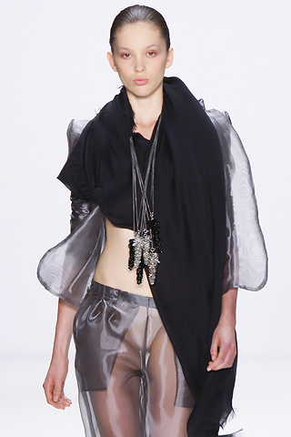 2011 Accessories Collection at Fashion Week
