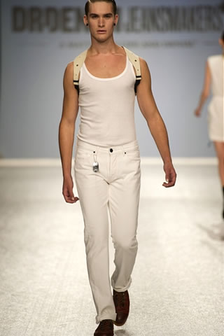 Runway Fashion shows 2011