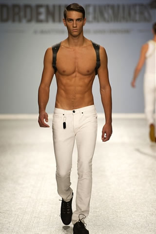 Ready To Wear Collection 2011