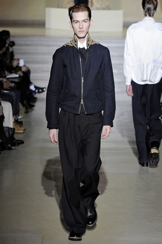 Dries Van Noten Fall/WinterWinter 2011/2012