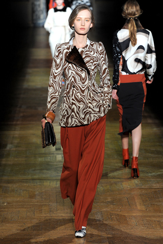 dries van noten ready to wear 2011 collection paris fashion week 17